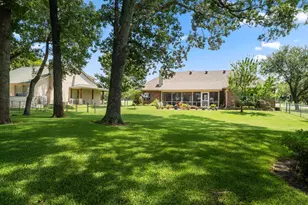 813 Rs County Road 3346, Emory, TX 75440 - Photo 6