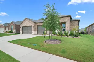 417 Raven Rdg Dr, McKinney, TX 75071 - Photo 2
