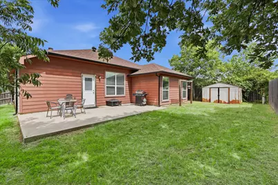 117 Hampton Court, Rhome, TX 76078 - Photo 38