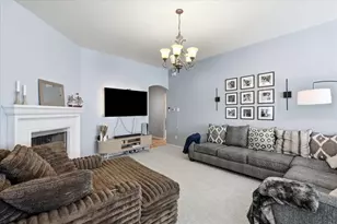 117 Hampton Ct, Rhome, TX 76078 - Photo 8