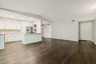 12123 Sunland St, Dallas, TX 75218 - Photo 6