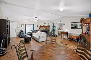 403 Prairie Ln, Azle, TX 76020 - Photo 18