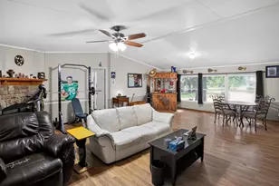403 Prairie Ln, Azle, TX 76020 - Photo 20