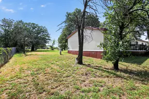 403 Prairie Ln, Azle, TX 76020 - Photo 12