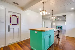 619 W Live Oak St, Jacksboro, TX 76458 - Photo 10