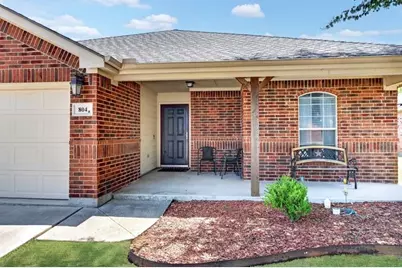 804 Bur Oak Drive, Burleson, TX 76028 - Photo 2