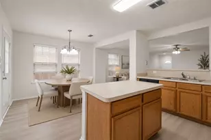 14812 Ledgeview Ct, Balch Springs, TX 75180 - Photo 12
