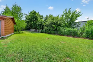 8312 Charles St, Greenville, TX 75402 - Photo 32