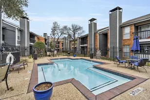 18333 Roehampton Dr, Dallas, TX 75252 - Photo 2