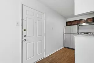 18333 Roehampton Dr, Dallas, TX 75252 - Photo 4