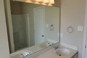 2816 Park Springs Dr, Grand Prairie, TX 75052 - Photo 12