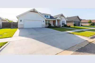 6917 McLeod Drive, Abilene, TX 79602 - Photo 2