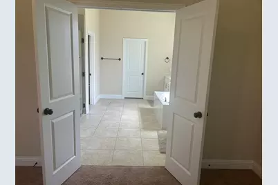 2000 Bent Creek Way, Mansfield, TX 76063 - Photo 10