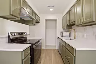 908 Isbell Rd, Fort Worth, TX 76114 - Photo 4