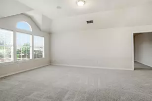 5231 Woodfield Dr, Grand Prairie, TX 75052 - Photo 30