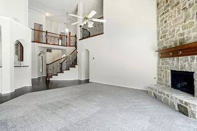 5231 Woodfield Drive, Grand Prairie, TX 75052 - Photo 12