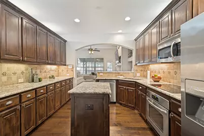 6206 Shoal Creek Trail, Garland, TX 75044 - Photo 2