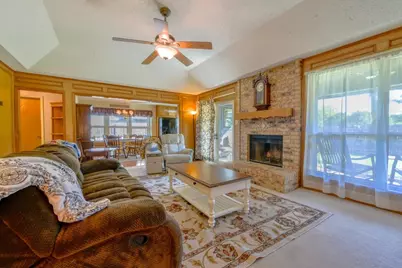 212 Cindy Street S, Keller, TX 76248 - Photo 6
