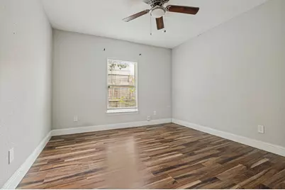 2325 Warwick Avenue, Grand Prairie, TX 75052 - Photo 6