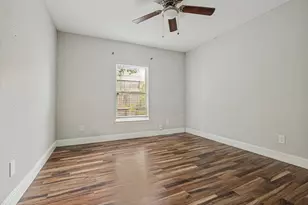 2325 Warwick Ave, Grand Prairie, TX 75052 - Photo 6