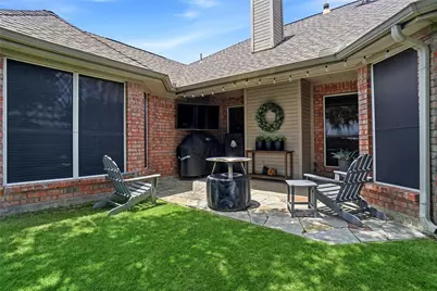 106 Honeysuckle Drive, Justin, TX 76247 - Photo 4