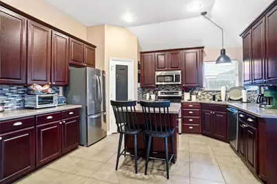 106 Honeysuckle Drive, Justin, TX 76247 - Photo 10