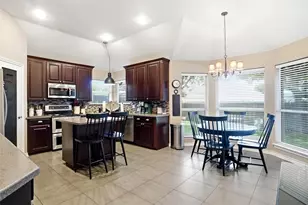 106 Honeysuckle Dr, Justin, TX 76247 - Photo 10