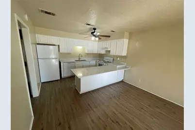 61 Runaway Bay Drive #102A, Runaway Bay, TX 76426 - Photo 4