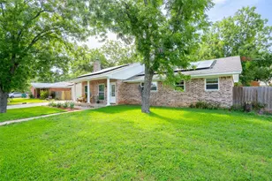 1479 Lockwood St, Stephenville, TX 76401 - Photo 2