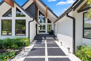 231 Oak Hill Dr, Trophy Club, TX 76262 - Photo 6