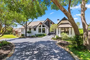 231 Oak Hill Dr, Trophy Club, TX 76262 - Photo 2