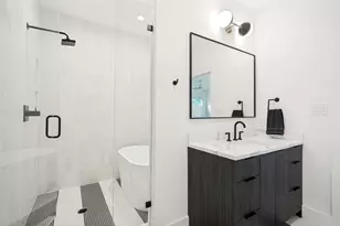 8610 Angora St, Dallas, TX 75218 - Photo 26