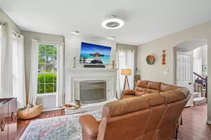 8722 Bayshore Ln, Rowlett, TX 75088 - Photo 6