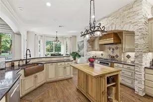 8220 Plum Creek Trail, Burleson, TX 76028 - Photo 12