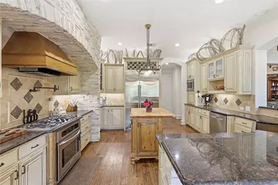 8220 Plum Creek Trail, Burleson, TX 76028 - Photo 14
