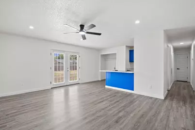 4715 Needle Leaf Lane, Dallas, TX 75236 - Photo 2