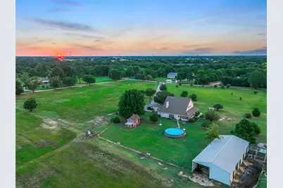 1880 County Road 2610, Bonham, TX 75418 - Photo 38