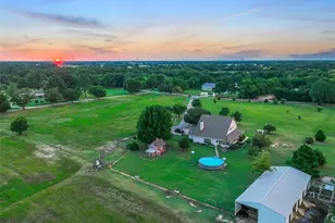1880 Co Rd 2610, Bonham, TX 75418 - Photo 38