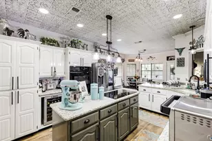 1880 Co Rd 2610, Bonham, TX 75418 - Photo 14