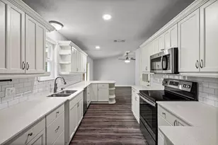 1005 Keller Ave, Benbrook, TX 76126 - Photo 6