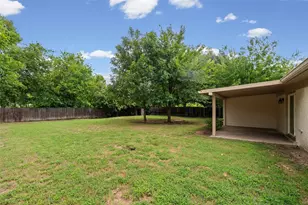 1005 Keller Ave, Benbrook, TX 76126 - Photo 36