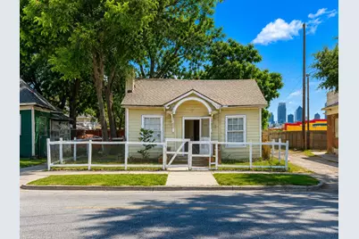 1209 N Carroll Avenue, Dallas, TX 75204 - Photo 1
