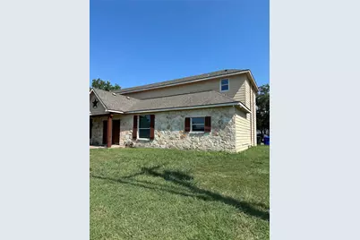 1900 S 15th Street #B, Waco, TX 76706 - Photo 1