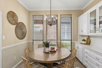 4315 Shadow Glen Drive, Dallas, TX 75287 - Photo 8