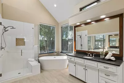 4315 Shadow Glen Drive, Dallas, TX 75287 - Photo 20