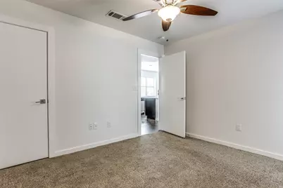 2106 Bennett Avenue #209, Dallas, TX 75206 - Photo 18