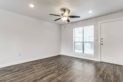 2106 Bennett Avenue #209, Dallas, TX 75206 - Photo 4