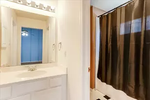 1102 Waterside Ct, Mesquite, TX 75181 - Photo 30