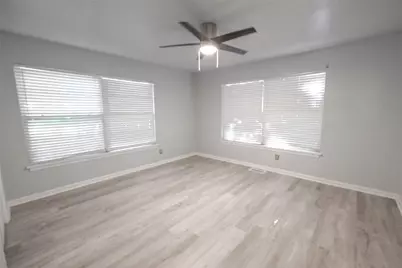 8301 Llano Avenue, Benbrook, TX 76116 - Photo 16