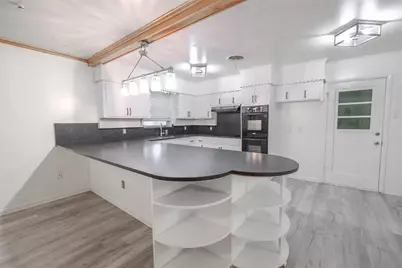 8301 Llano Avenue, Benbrook, TX 76116 - Photo 10